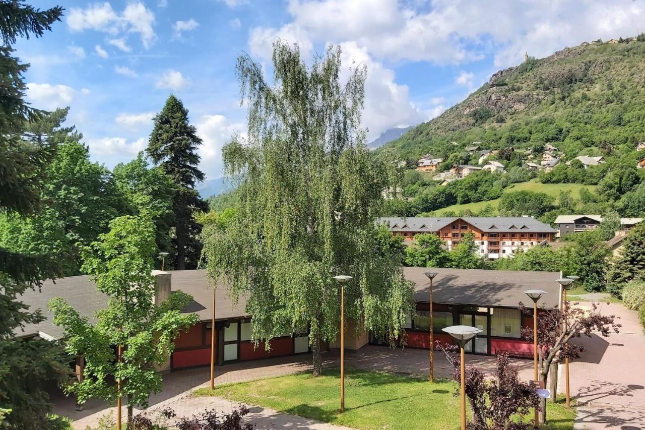 Beautiful Studio With Balcony In Briancon Εξωτερικό φωτογραφία