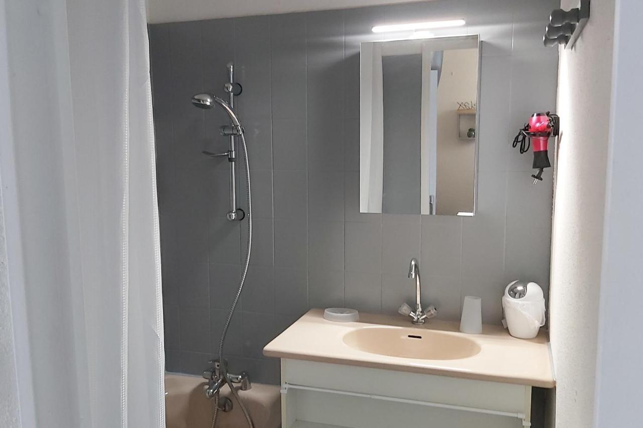 Beautiful Studio With Balcony In Briancon Εξωτερικό φωτογραφία